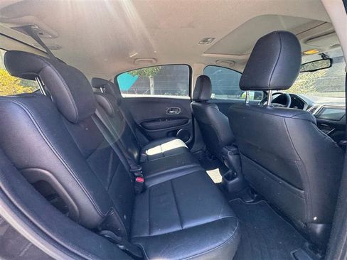 Used 2018 Honda HR-V EX-L image 15