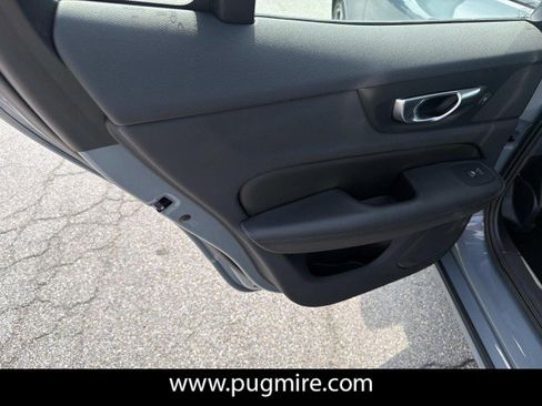 Used 2024 Volvo S60 B5 Plus FWD image 21