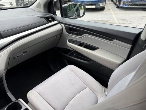 Used 2019 Honda Odyssey LX image 34