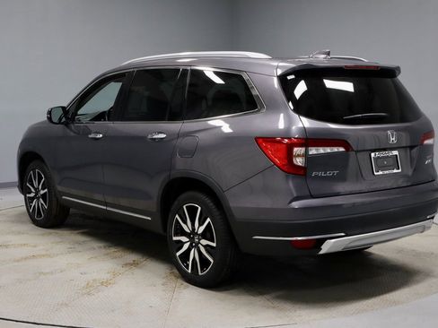 Used 2022 Honda Pilot Touring image 10