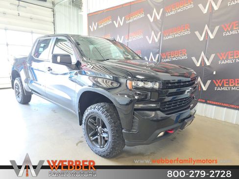 Used 2019 Chevrolet Silverado 1500 LT Trail Boss AWD/4WD image 1