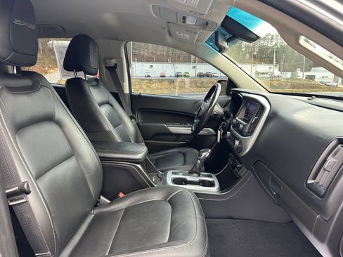 Used 2022 Chevrolet Colorado ZR2 image 18