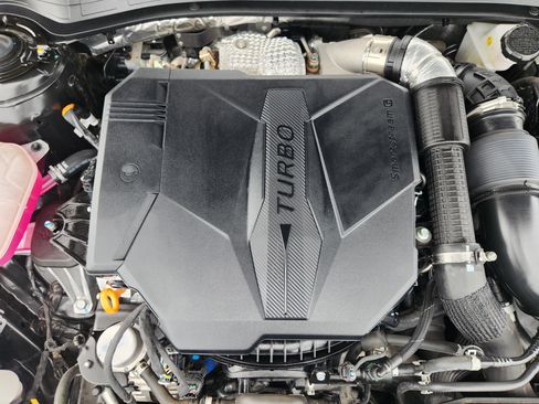 Used 2025 Kia K5 GT w/ GT1 Package FWD image 33