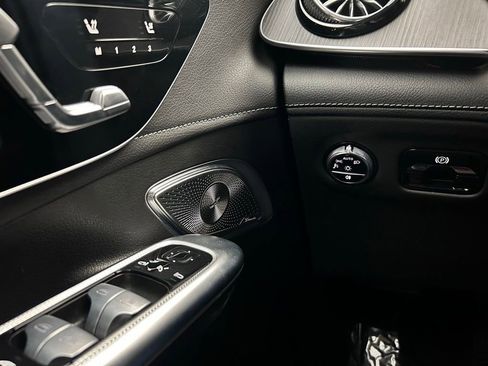 Used 2023 Mercedes-Benz EQE 500 4MATIC SUV image 19