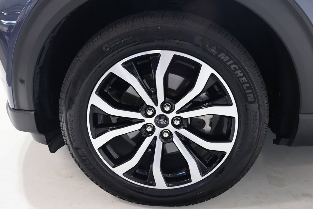 Used 2021 Ford Explorer ST w/ Equipment Group 401A AWD/4WD image 13