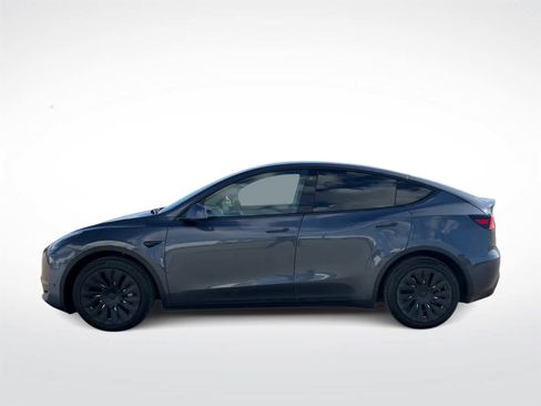 Used 2020 Tesla Model Y Long Range image 5