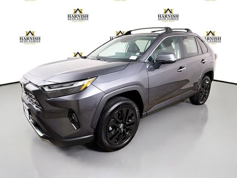 Used 2023 Toyota RAV4 Limited AWD/4WD image 3