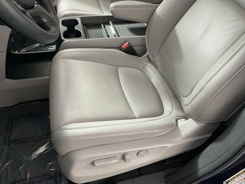 Certified 2023 Honda Odyssey Touring image 8