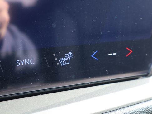 New 2026 Chevrolet Traverse LT w/ Driver Confidence Package image 22