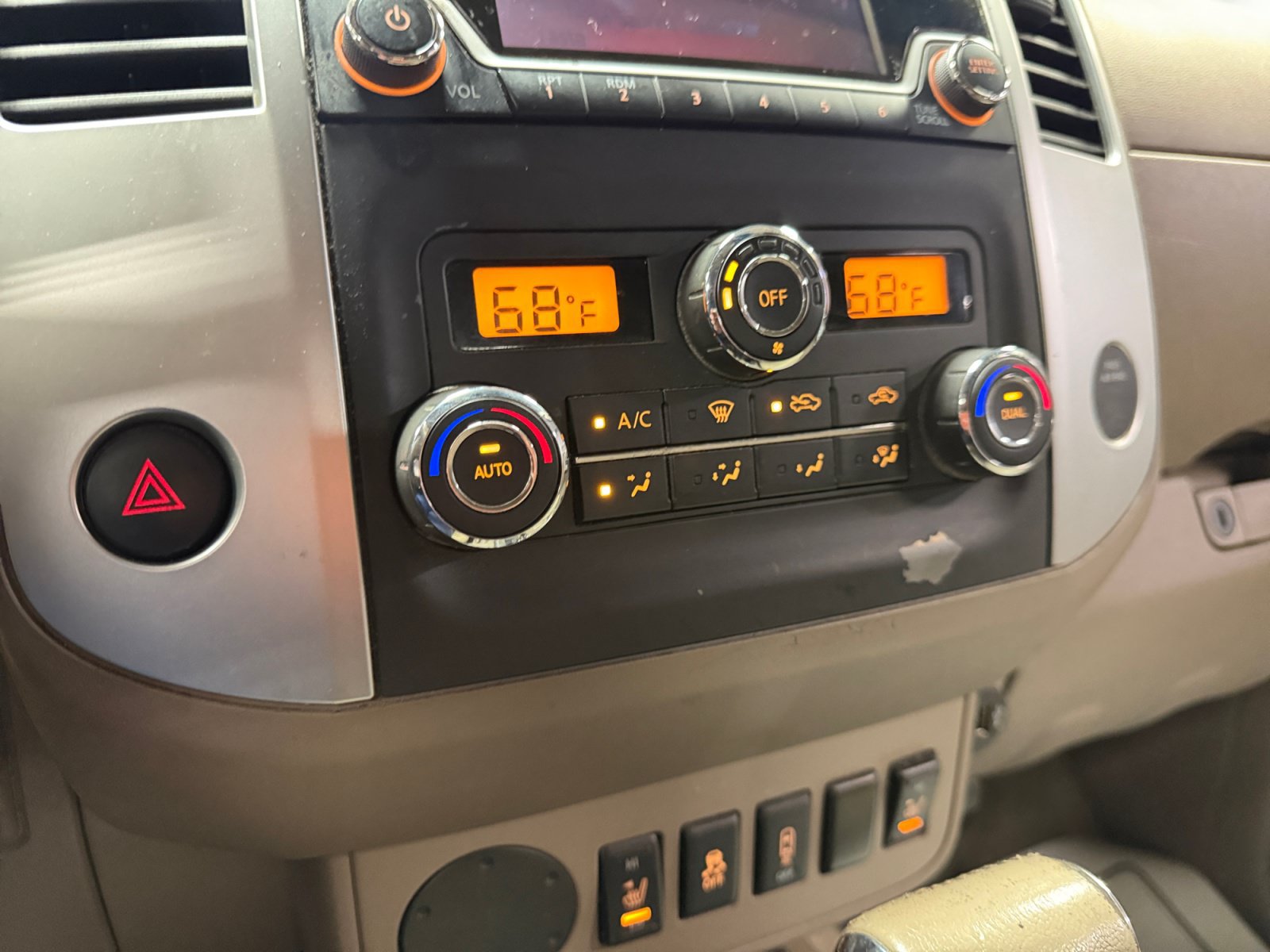 Used 2017 Nissan Frontier SV w/ SV Value Truck Package RWD image 31
