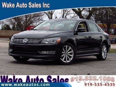 Used 2013 Volkswagen Passat 2.5 SEL Premium image 1