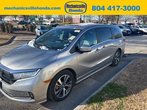 Used 2023 Honda Odyssey Touring image 1