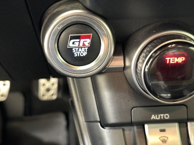 Used 2023 Toyota GR86 Premium RWD image 16
