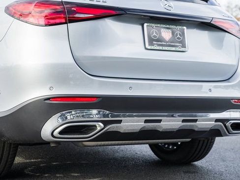 New 2026 Mercedes-Benz GLC 300 4MATIC image 9
