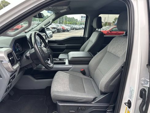 Used 2022 Ford F150 XLT w/ Equipment Group 302A High AWD/4WD image 17