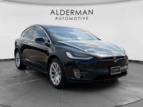Used 2020 Tesla Model X Long Range AWD/4WD image 8