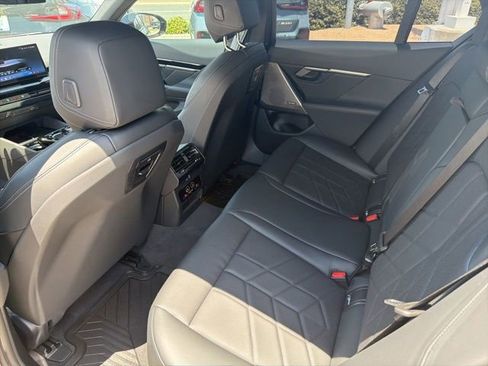 Used 2026 BMW 530i w/ M Sport Package RWD image 18
