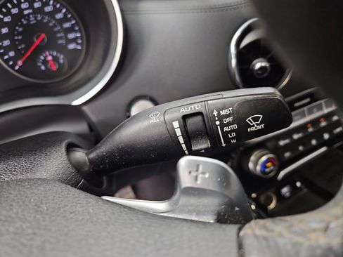 Used 2022 Kia Stinger GT-Line image 24