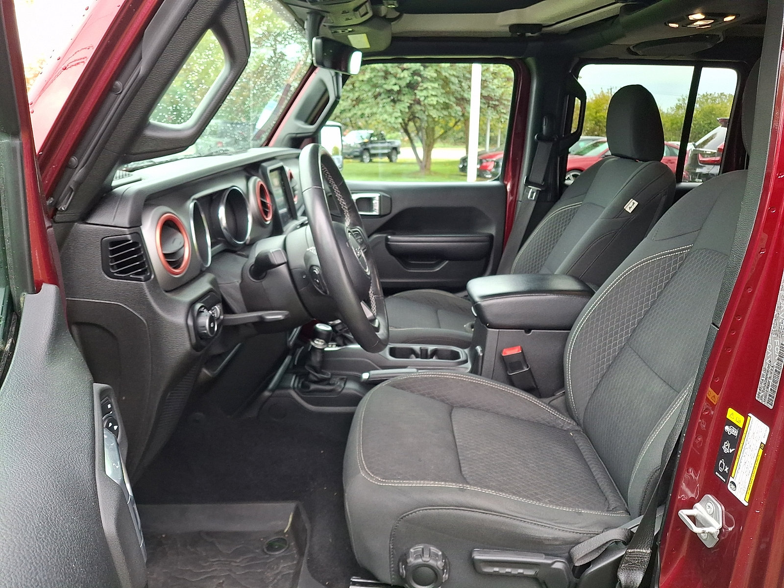 Used 2021 Jeep Wrangler Unlimited Sport AWD/4WD image 13