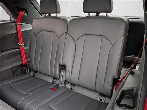 New 2026 Audi Q7 3.0T Prestige image 17