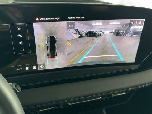 Used 2025 Audi Q6 e-tron Premium w/ Convenience Package image 24