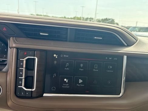Used 2023 GMC Yukon XL Denali AWD/4WD image 20