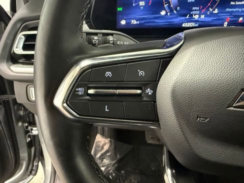 Certified 2024 Chevrolet Traverse LT FWD image 16