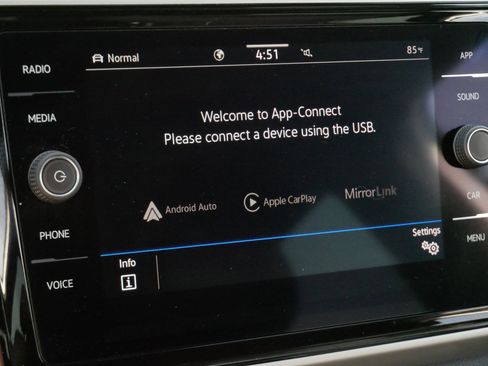 Certified 2023 Volkswagen Atlas Cross Sport SE w/ Black Wheel Package AWD/4WD image 29