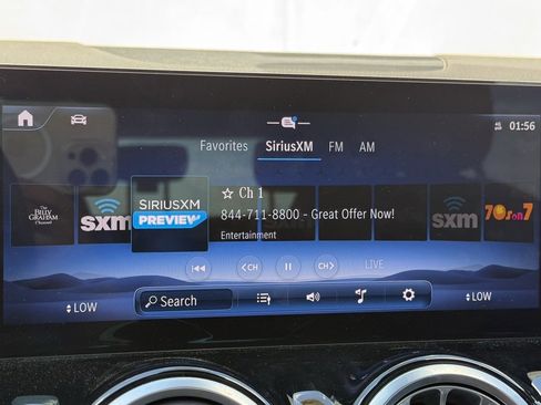 Used 2025 Mercedes-Benz GLA 250 image 8