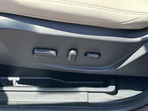Used 2018 Ford Escape Titanium AWD/4WD image 18