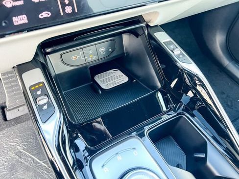 New 2026 Kia Sorento SX Prestige AWD/4WD image 19