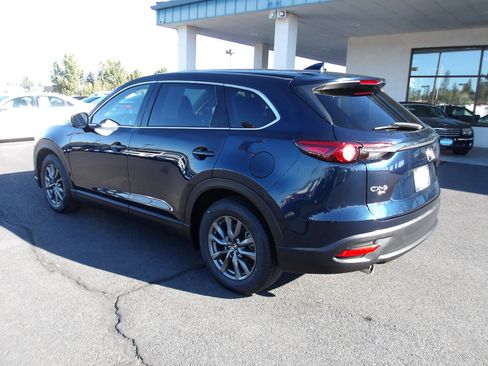 Used 2022 MAZDA CX-9 Touring image 3