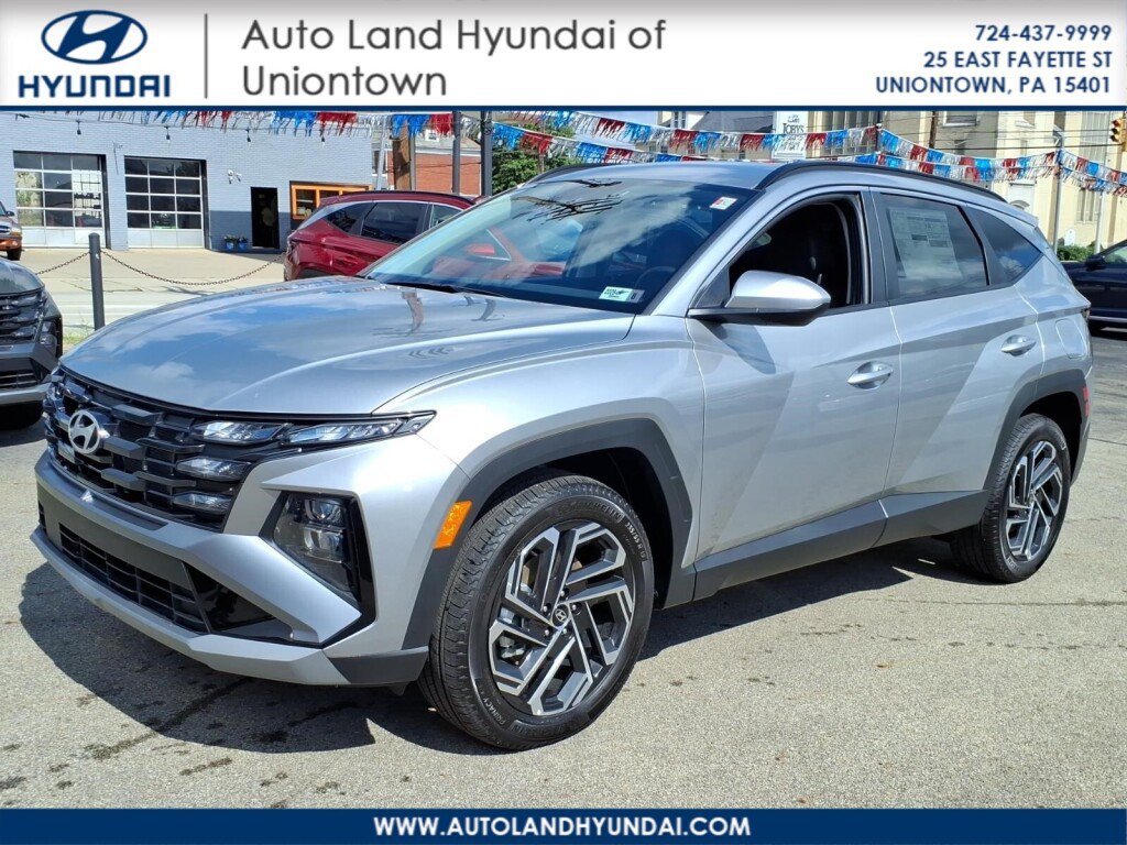 New 2026 Hyundai Tucson SEL Plus w/ Tow & Go Package AWD/4WD image 1