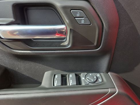 Used 2024 Chevrolet Silverado 1500 Custom Trail Boss image 13