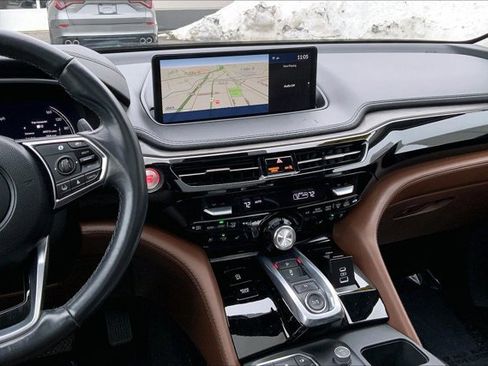 Certified 2023 Acura MDX SH-AWD w/ Advance Package image 5