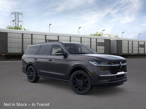 New 2026 Lincoln Navigator Reserve AWD/4WD image 7