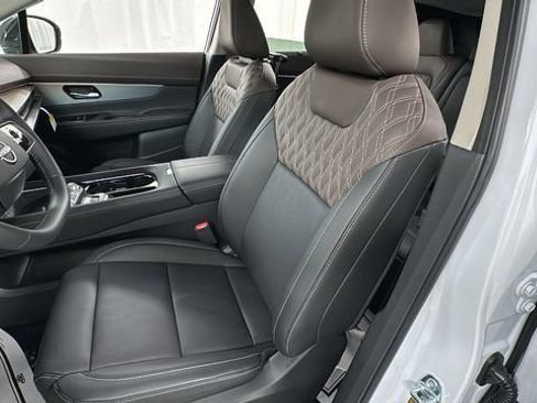 New 2026 Nissan Murano Platinum w/ Cargo Package AWD/4WD image 10