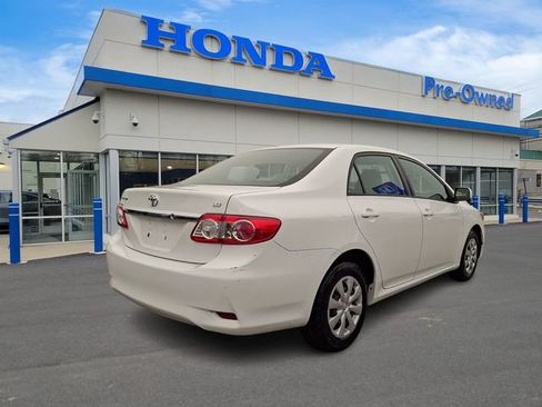 Used 2011 Toyota Corolla LE FWD image 4