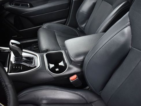 Used 2023 Subaru Outback Limited image 14