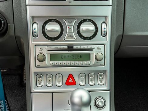 Used 2008 Chrysler Crossfire Limited RWD image 26