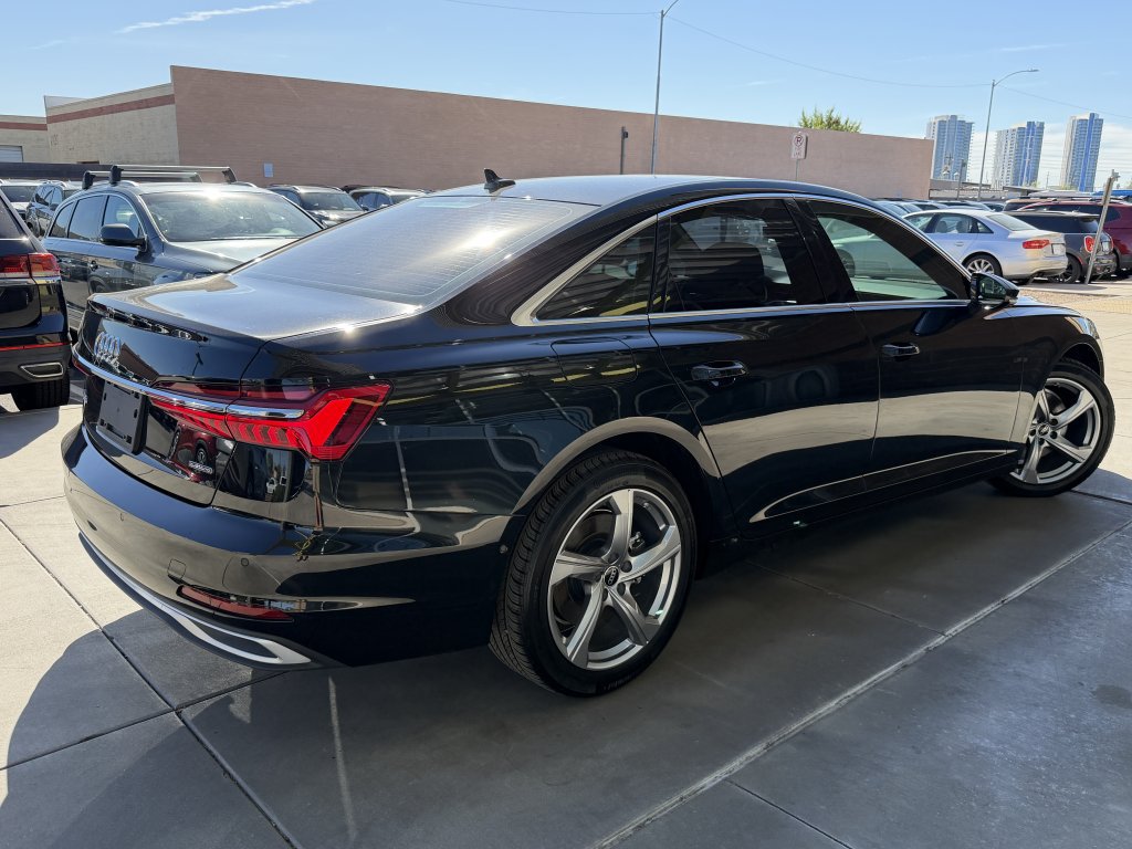 Used 2024 Audi A6 Premium Plus w/ Premium Plus Package AWD/4WD image 4