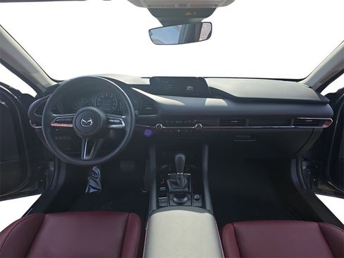 Used 2023 MAZDA MAZDA3 s image 9