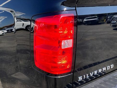 Used 2017 Chevrolet Silverado 1500 LT w/ Texas Edition RWD image 24
