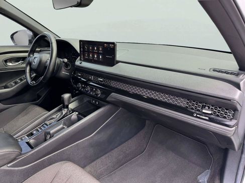 Used 2024 Honda Accord Sport image 55