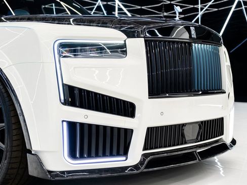 Used 2025 Rolls-Royce Cullinan image 6