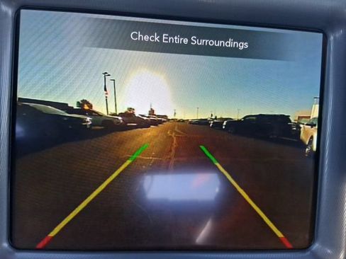 Used 2023 Dodge Challenger R/T w/ Plus Package image 20