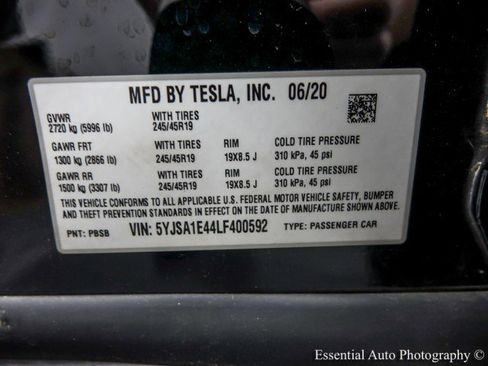 Used 2020 Tesla Model S Performance AWD/4WD image 38