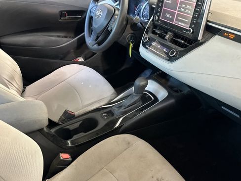 Used 2021 Toyota Corolla LE w/ Body Protection Package (TMS) image 17