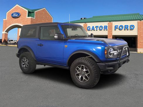 Used 2023 Ford Bronco Badlands AWD/4WD image 1