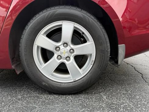 Used 2015 Chevrolet Cruze LT w/ Enhanced Safety Package FWD image 15